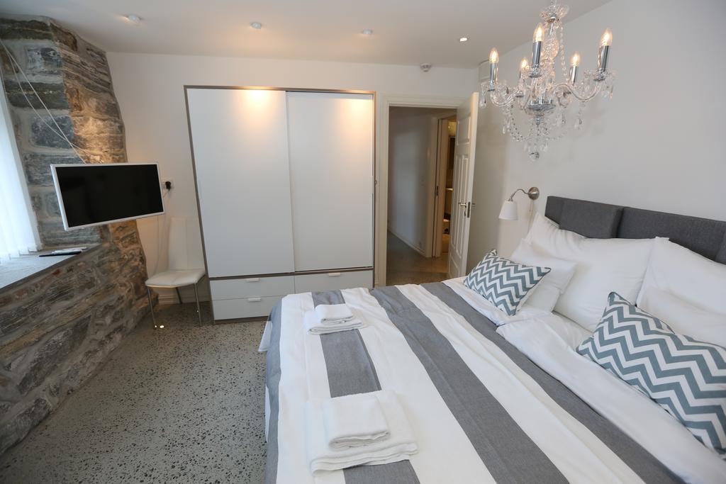 Alnes Gard Apartment Alesund Exterior photo