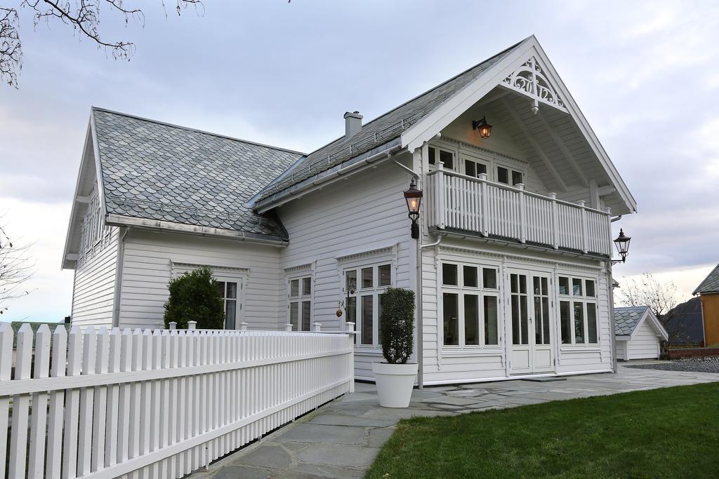 Alnes Gard Apartment Alesund Exterior photo